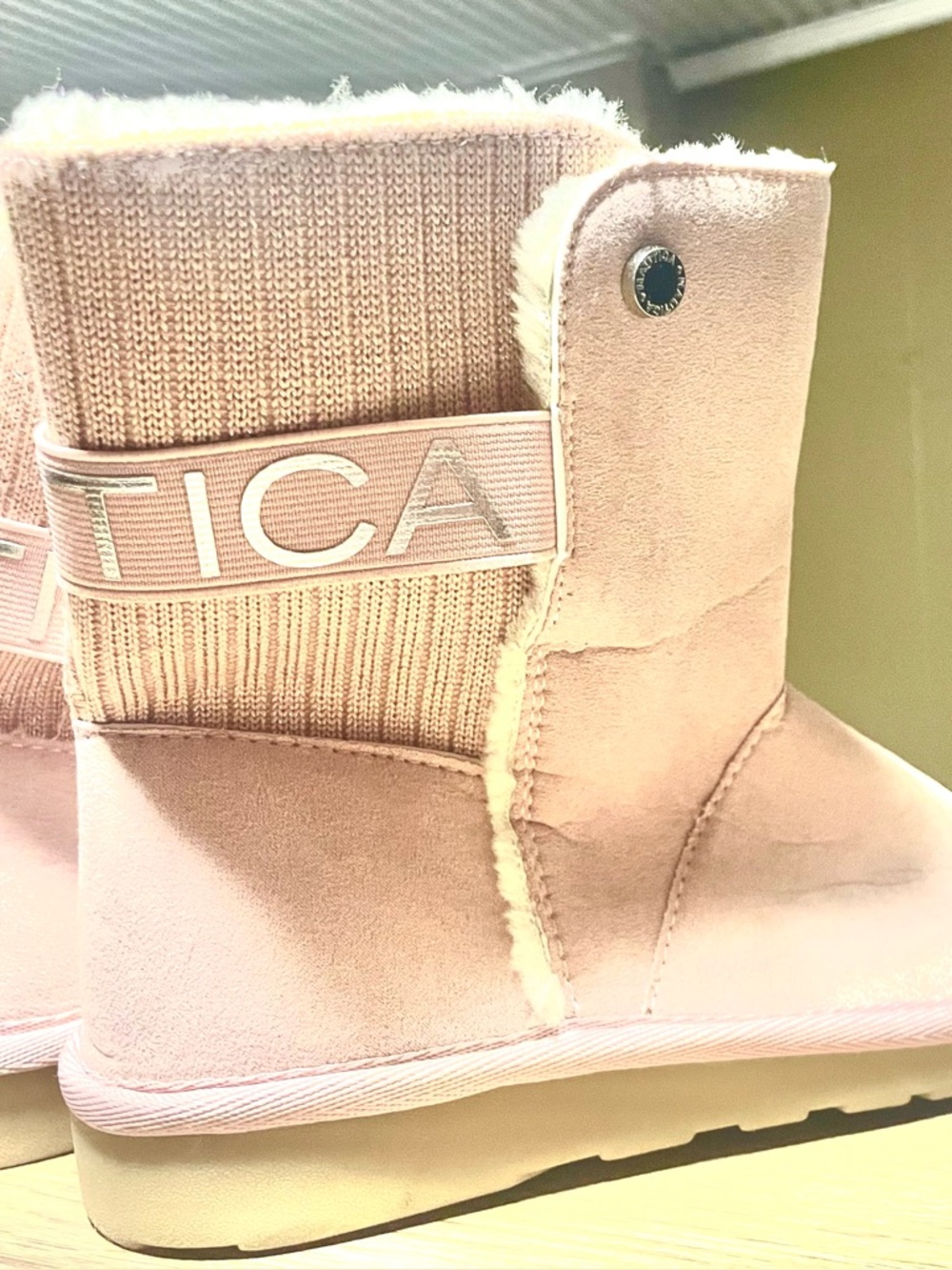 Nautica Girls Light Pink Faux Fur Winter Boots